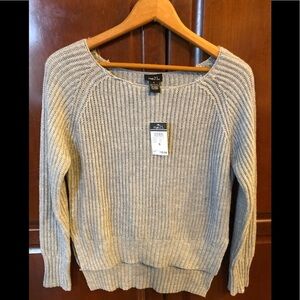 NWT Sweater rue21